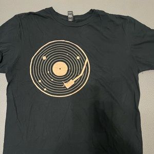 Men’s Turntable shirt